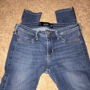 Hollister low-rise jeggings